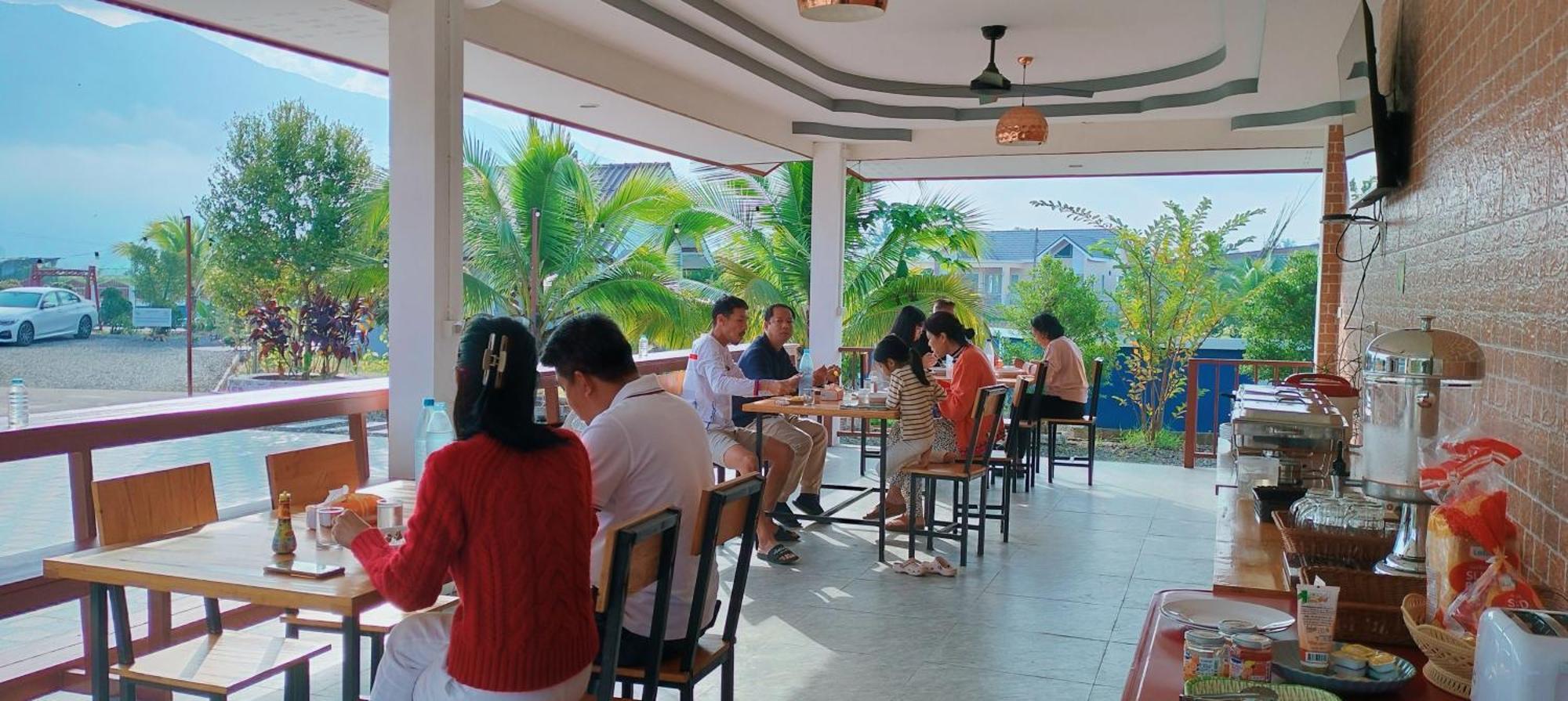 Poonsap Homestay Nan Exterior foto